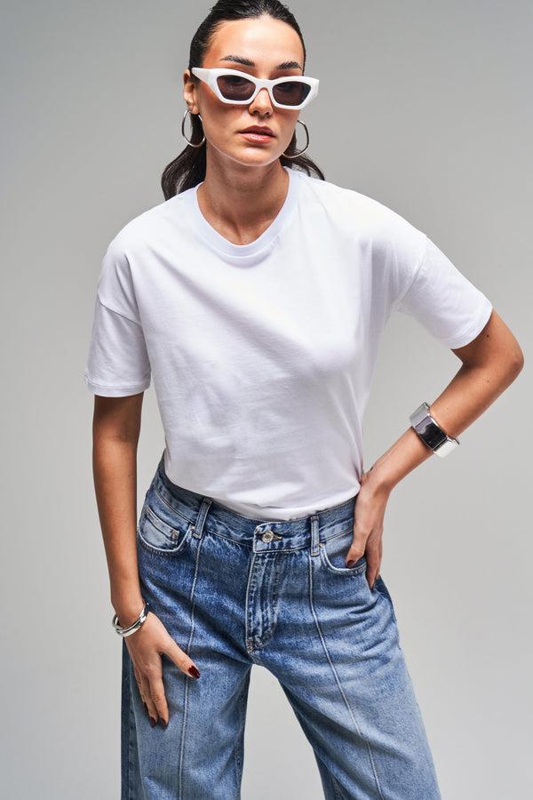 მაისური, ტოპი Women's T-Shirt IT'S BASIC kadin-beyaz-renk-s5-bisiklet-yaka-basic-t-shirt-20245.jpg მაისური, ტოპი Women's T-Shirt IT'S BASIC kadin-beyaz-renk-s5-bisiklet-yaka-basic-t-shirt-20245.jpg
