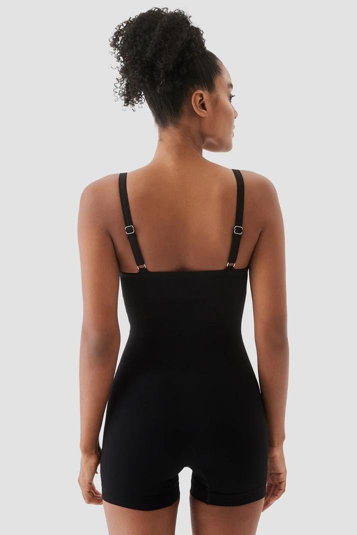 ფიტნეს ტანსაცმელი Women's Jumpsuit  Sports SUPERSTACY superstacy-rachel-dikissiz-siyah-kisa-tulum-4945.jpg