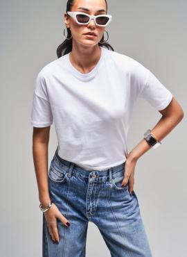 Women's T-Shirt IT'S BASIC