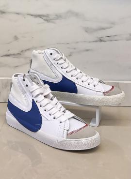 Shoes Men's Sneakers NIKE