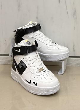 Shoes Women's Sneakers NIKE