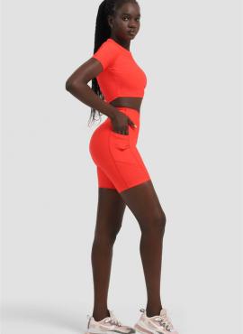 ქალის სპორტული მოკლე ლეგინსები SUPERSTACY