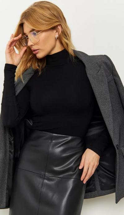 Women's Turtleneck RED TULIP 16.jpg