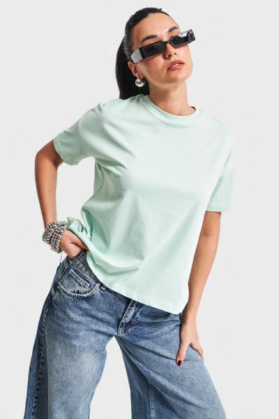 Women's T-Shirt IT'S BASIC  Photo 2